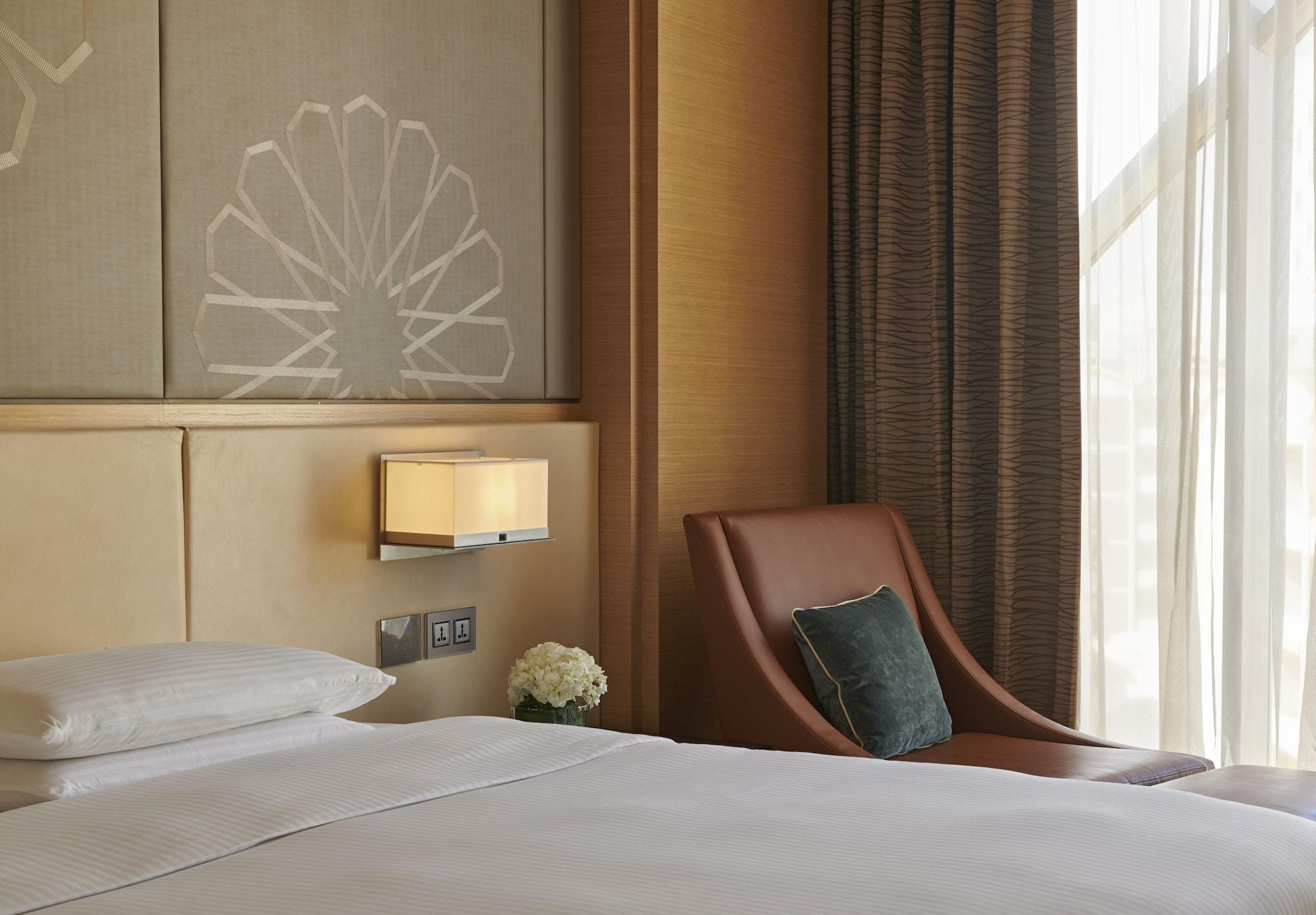 Hyatt Regency Riyadh Olaya Exteriér fotografie A guest room at the hotel