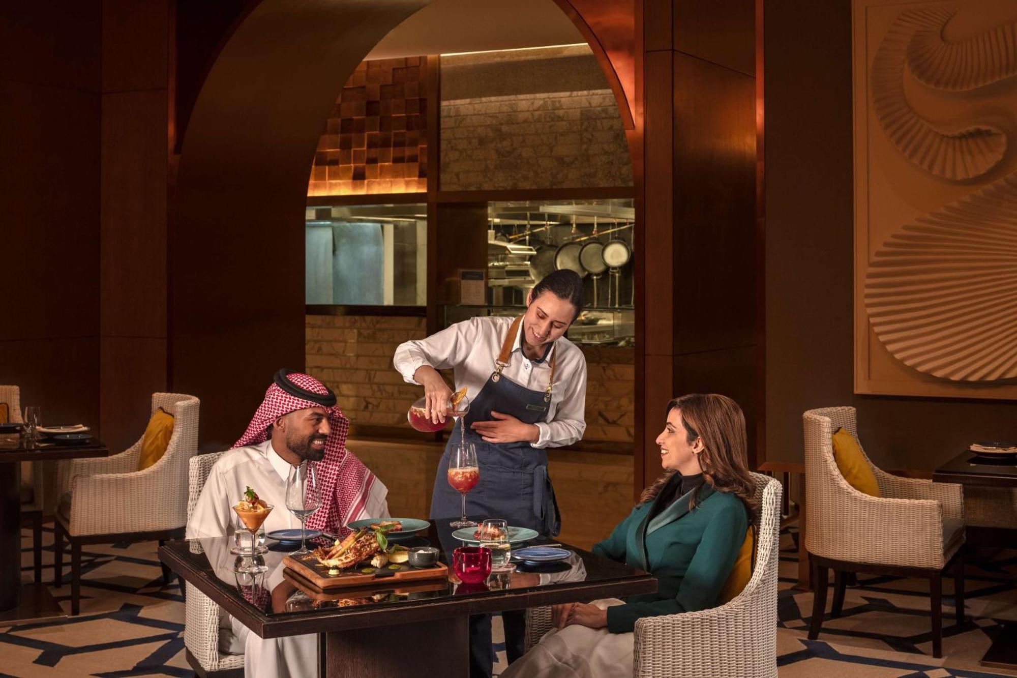 Hyatt Regency Riyadh Olaya Exteriér fotografie A restaurant in Riyadh