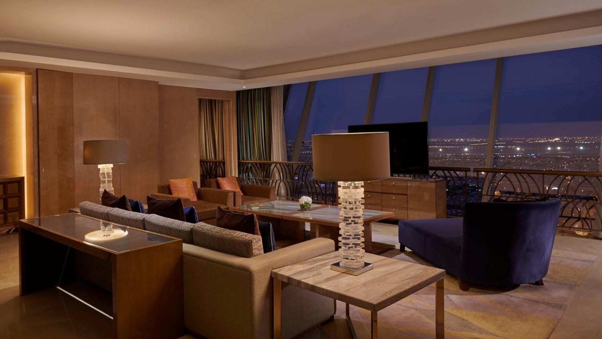 Hyatt Regency Riyadh Olaya Exteriér fotografie A suite at the Atlantis